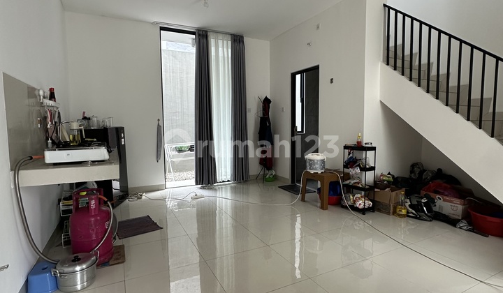 For Rent New House Handover Giantara Serpong City 2 Bedrooms Neat