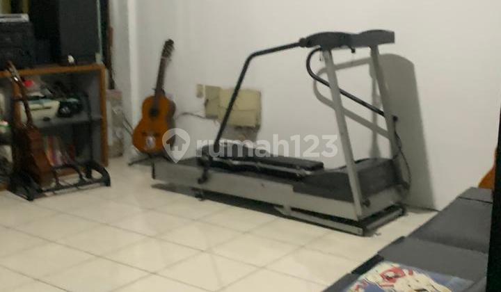 For Sale 3-Story House/Office in City Center, Alaydrus Street, North Petojo 2