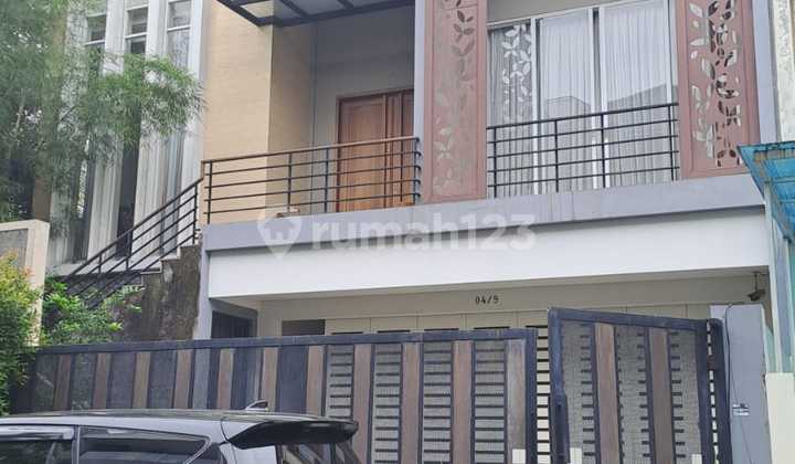 Dijual Cepat Rumah 3 Lt di Permata Buana Pulau Peniki, Hoek 1