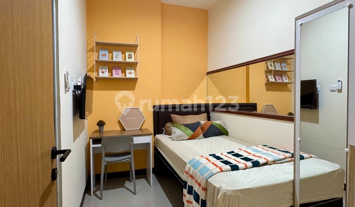 New Boarding House for Sale in Jembatan Lima, Complete Facilities. Strategic Location. 1