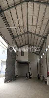 Gudang Baru Siap Pakai di Jl Lingkar Luar Duri Kosambi