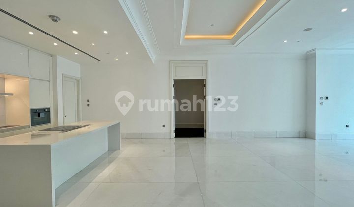 Apartment ST Regis 3BR Unfurnished Bagus 2