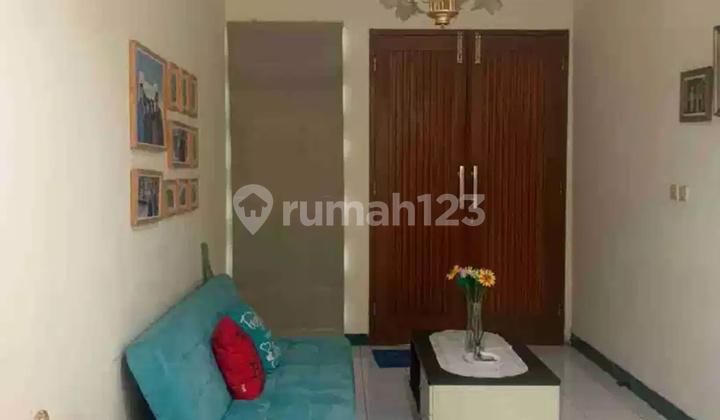 Dijual Rumah 2 Lantai di Setraduta