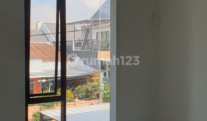 Minimalist New House Ready to Occupied with KPR in Cihanjuang 2