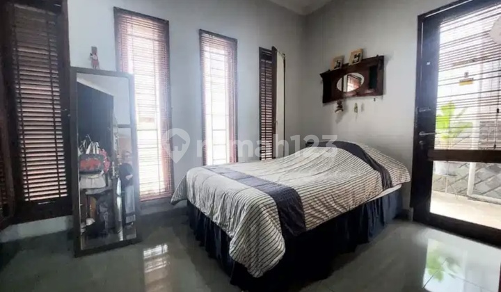 For Sale Serene House Cool Environment Setiabudi Regency 2