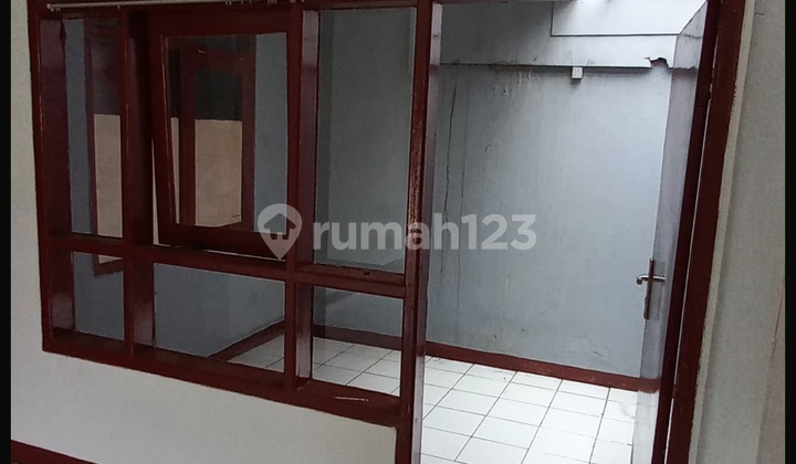 Sell House Fast. Suitable For Small Families In Pondok Mutiara 2