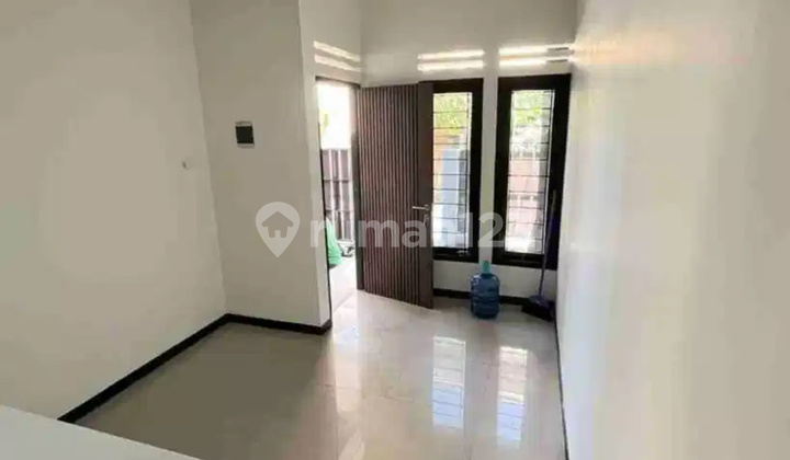 Rumah 2 Lantai di Ciwaruga 2