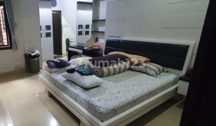 Quick Sale Ready-to-Occupy House in Cipageran 1 2