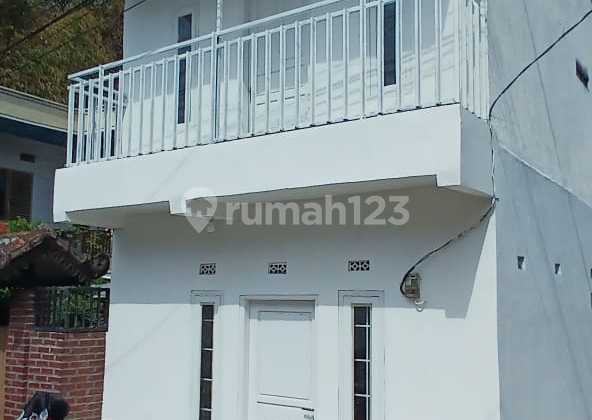 Rumah Murah 2 Lantai Di Kamarung Cimahi Bisa Nego SHM Rumah Murah 2 Lantai Di Kamarung Cimahi Bisa Nego SHM