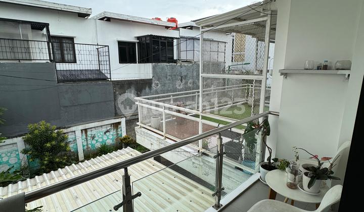 Rumah Murah 2,5 Lantai Sudah Full Furnished Di Komplek Setra Regency Town House Bandung Bisa Nego Sampai Jadi!!! 