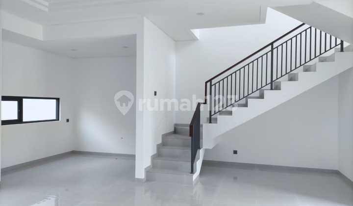 New House in Pondok Hijau, 2 Floors, Type 2 2