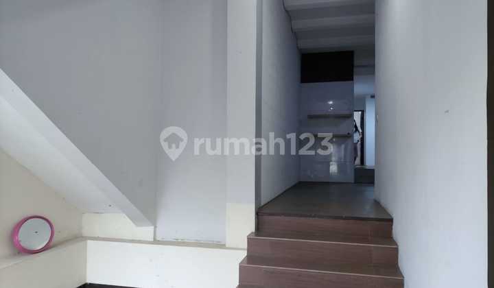 Rumah 2 Lantai Nyaman Strategis Sutami Bandung Utara  2