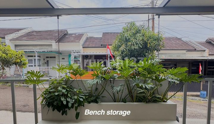 Rumah 3 Lantai Modern Tropical Minimalist Lingkungan Asri 2