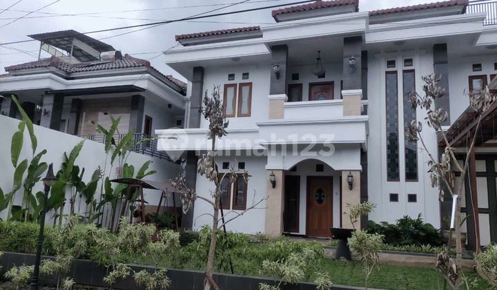 Rumah 2 Lantai Bagus Nyamaan di Gegerkalong Sayap Setiabudhi Bandung Utara Sudah Full Furnished