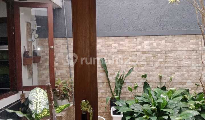 Rumah 2 Lantai Strategis Komplek Abadi Regency Gegerkalong Full Furnished