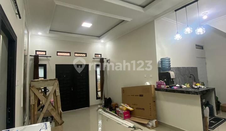 Rumah Baru 2 Lantai Siap Huni di Cigadung Bandung SHM