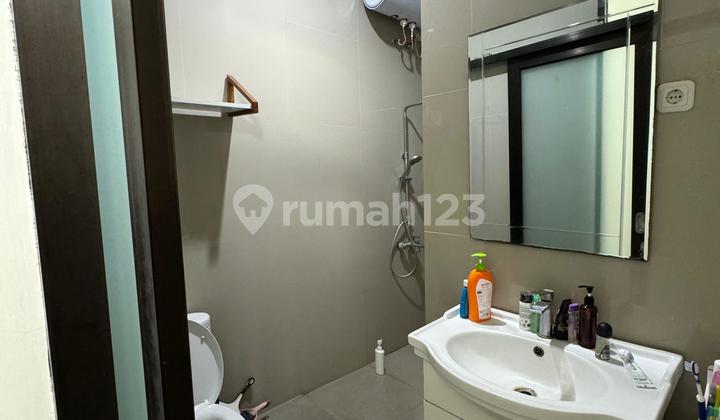 Rumah Murah 2,5 Lantai Sudah Full Furnished Di Komplek Setra Regency Town House Bandung Bisa Nego Sampai Jadi!!!  2
