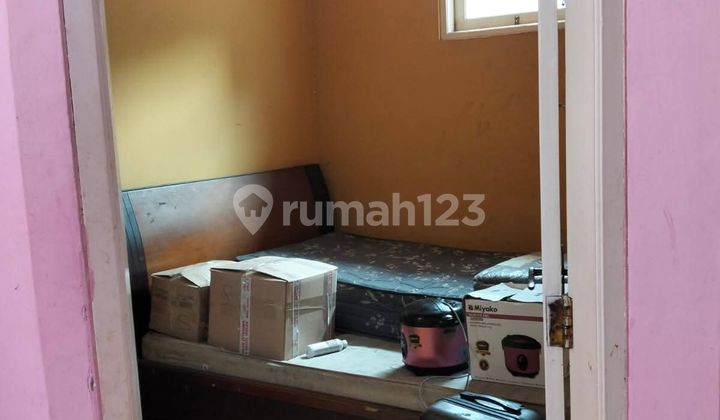 Rumah Luas & Strategis di Perumahan Bintara 2