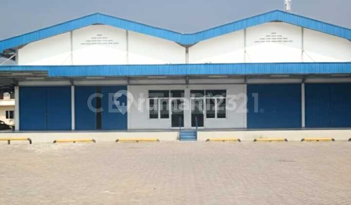 Gudang Bagus Ada Kantor,Akses Dekat Pintu Tol Cakung. Jakarta Timur. Lokasi Sangat Strategis ke Pulogadung