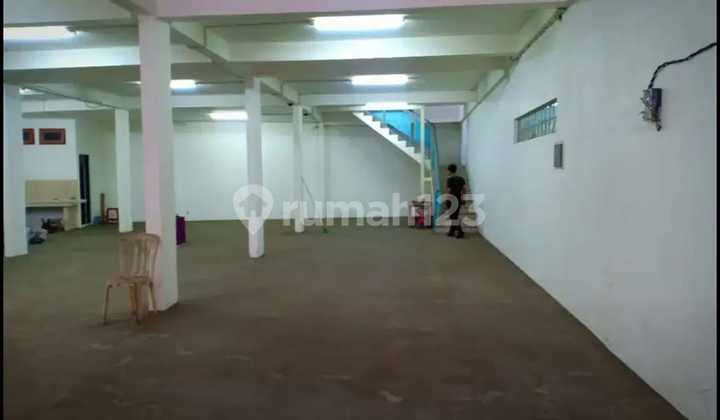 Need a Strategic Warehouse? For Rent / For Sale on Bekasi Main Road!