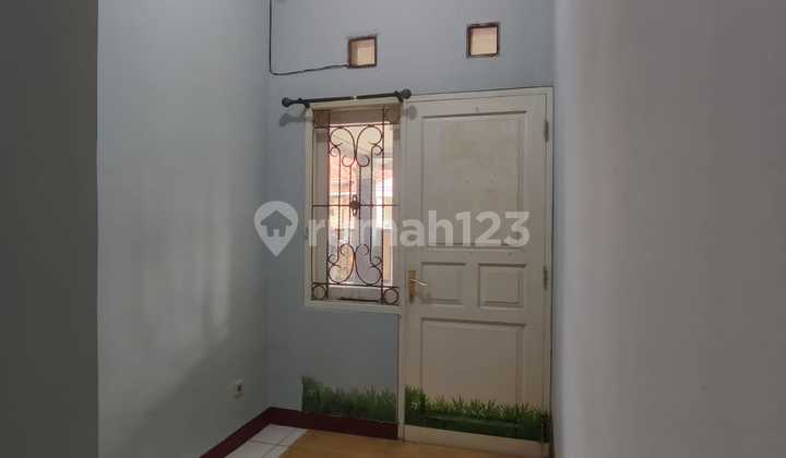 A Nice Ready-to-Live House for Sale in Taman Sari Cluster, Harapan Indah - Bekasi 2
