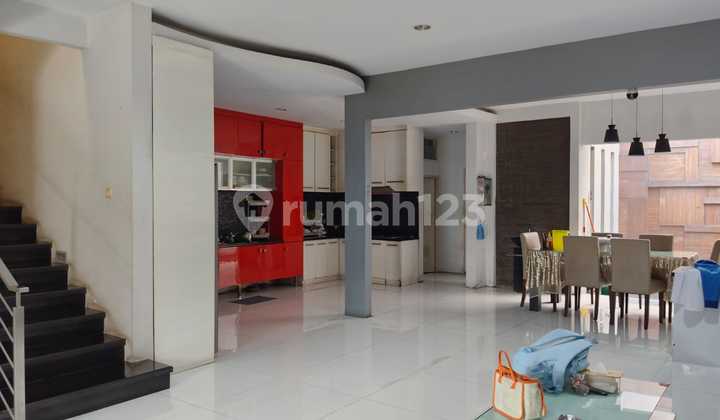 Disewakan Rumah Nyaman di Harapan Indah Regency - Lokasi Strategis 2