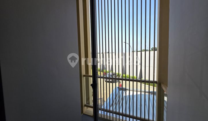 Jual Rugi Rumah Hoek Cluster Eona Bsd City 2