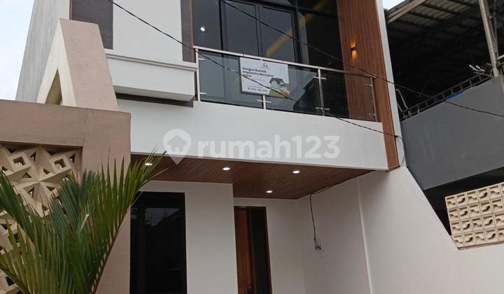 For Sale Beautiful House In Graha Raya (Buyer Only) For Sale Beautiful House In Graha Raya (Buyer Only)