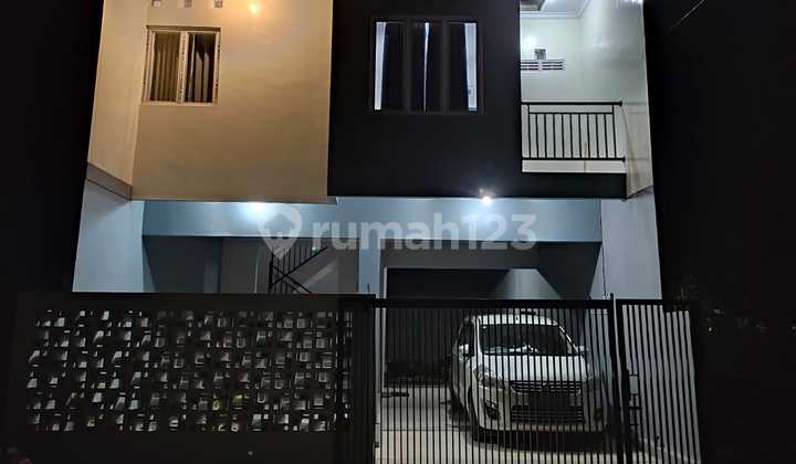 Comfortable Move-In Ready House in Dukuh, Sukoharjo 2