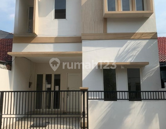 DIJUAL Rumah BARU MODERN MINIMALIS SIAP HUNI Griya Asri pakuwon city Surabaya Timur