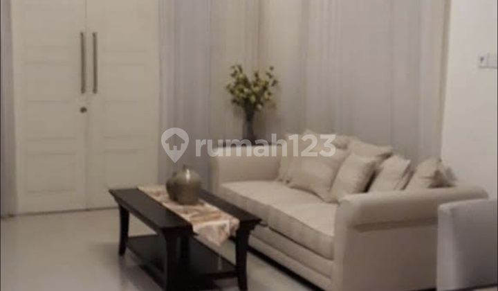 Dijual Rumah MODERN SEMI FURNISHED MINIMALIS SIAP HUNI di Cluster Long Beach, Pakuwon City Surabaya Timur 2