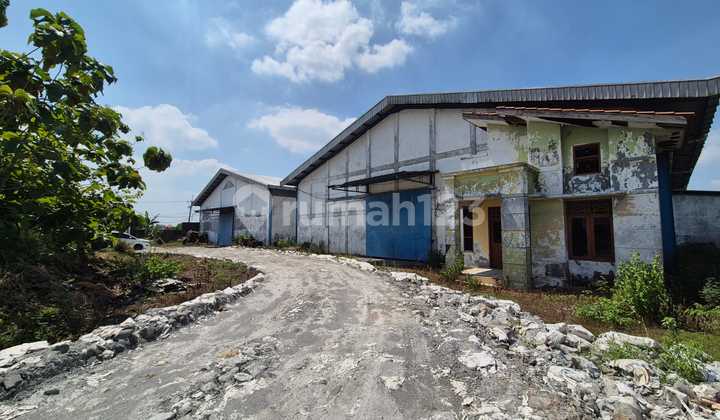 For Sale LARGE WAREHOUSE STRATEGIC LOCATION Balongpanggang, Gresik For Sale LARGE WAREHOUSE STRATEGIC LOCATION Balongpanggang, Gresik