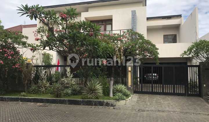 FOR SALE LARGE 2-STORY HOUSE READY TO OCCUPY in PAKUWON CITY housing complex East Surabaya