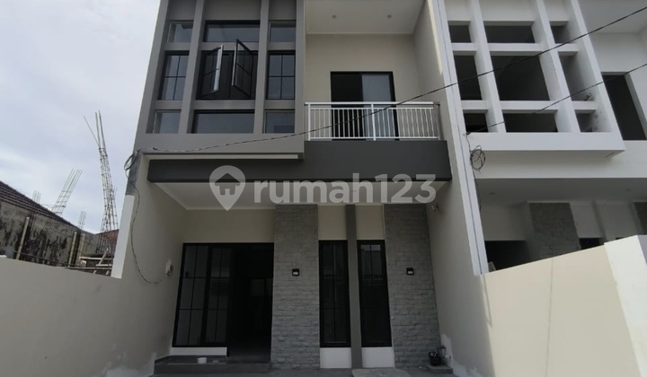 Rumah Kembar New Gress Wisma Mukti Siap Huni, Surabaya Timur