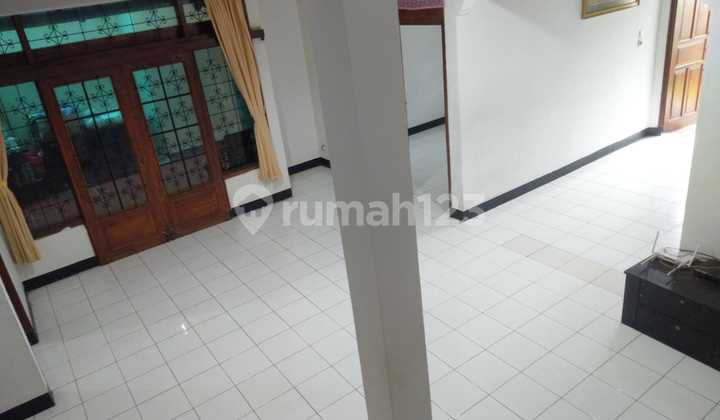 Rumah Siap Huni Semi Furnished Disewakan Dalam Cluster Yg Nyaman, Sejuk & Strategis Dekat Setra Duta Rumah Siap Huni Semi Furnished Disewakan Dalam Cluster Yg Nyaman, Sejuk & Strategis Dekat Setra Duta