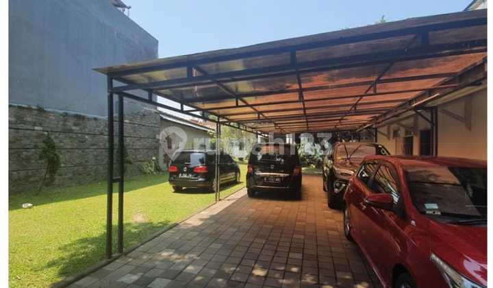 Jarang Ada Rumah Bonus Tanah Yg Luas di Tengah Kota Bandung