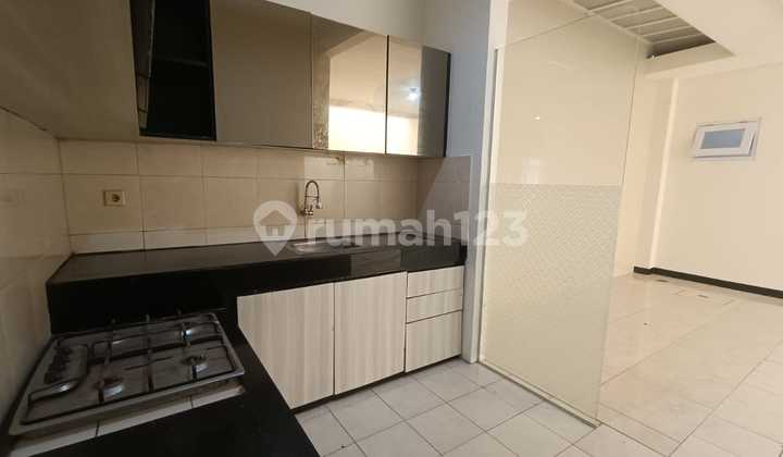 For Rent: Kota Baru Parahyangan Jingganegara House 2