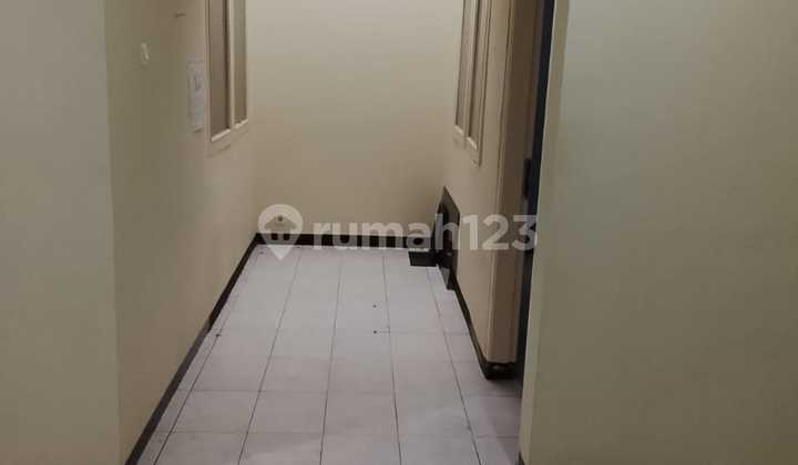 Dijual Rumah Siap Huni dengan Halaman Sangat Luas 2