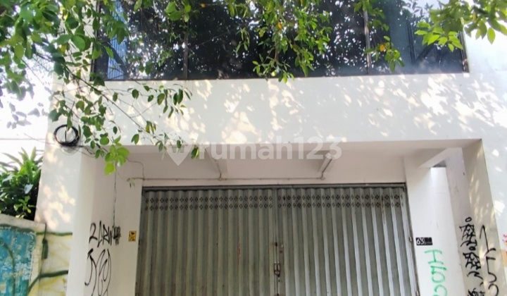 Shop House For Sale Via Auction On Genteng Kali Street Surabaya Shop House 1