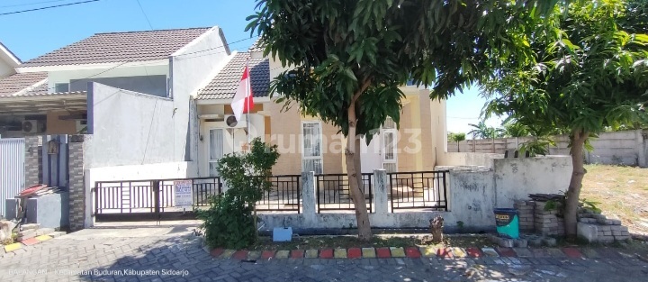 Rumah di Jual Via Lelang di Safira Juanda Resort Sidoarjo Rumah di Jual Via Lelang di Safira Juanda Resort Sidoarjo