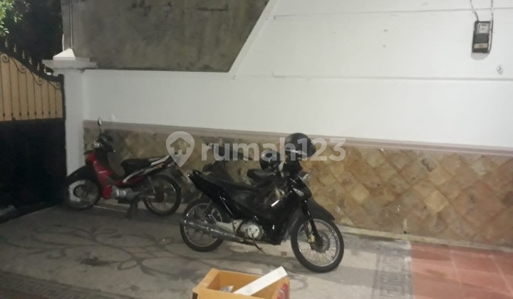 Di Jual Rumah Di Jl.jemur Handayani Wonocolo Surabaya