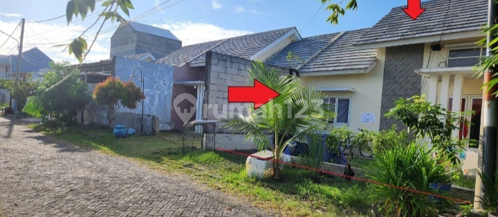 House for Sale via Auction in Kwangsan Sedati Sidoarjo Housing Complex 2