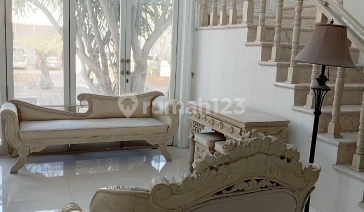 Luxury House for Rent in Regency 21 Arif Rahman Hakim Surabaya