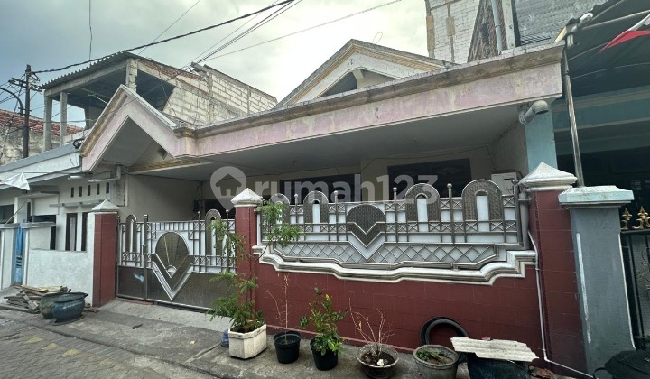 Rumah di Jual Via Lelang di Manukan Kulon Tandes