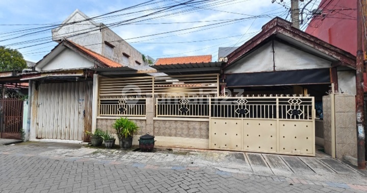 House + Boarding House for Rent in Pakis Tirtosari Surabaya