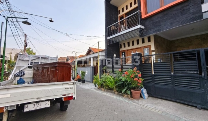 House for Sale by Auction in Sidokare Housing, Sidoarjo 2