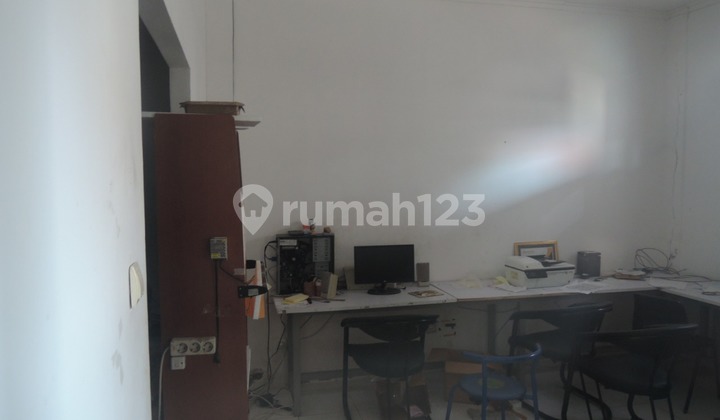For Sale via Auction: Shop House at Medayu Utara VIII - Medokan Ayu, Rungkut Surabaya - Fire Sale Price!! 2
