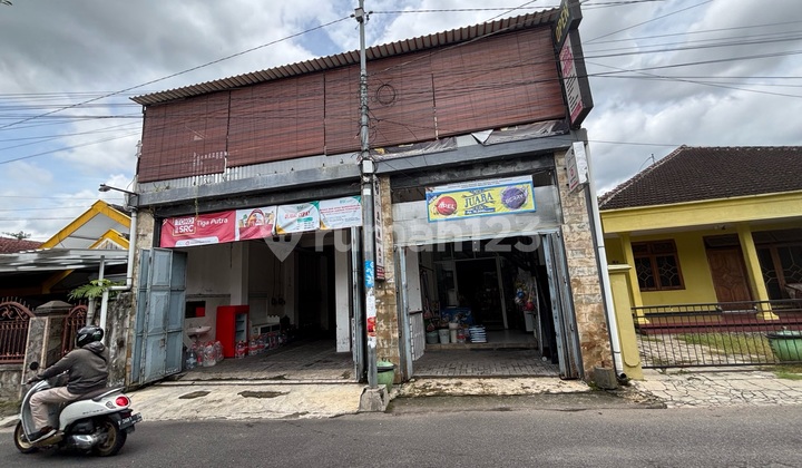 For Sale By Auction Non-Performing Assets House and Commercial Shop Space and Boarding House Kaliwates Jember City