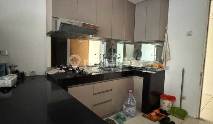 Disewakan Murah Apartemen Puncak Bukit Golf 2 Br Semi Furnished