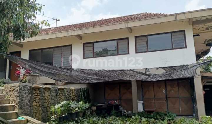 Rumah Hitung Tanah Batu Malang 1